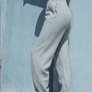 SOLD brandy melville light grey rosa sweatpants